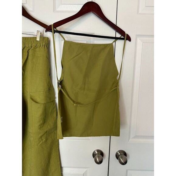 House Of Harlow 1960 Women's Pant and Tank Set - Picture 4 of 6